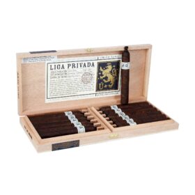 LIGA PRIVADA UF 13 DARK (5.5 X 52) BOX OF 12