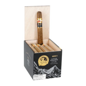 LA GLORIA CUBANA SERIE S MAD GIGNTE (6X60) BOX OF 24